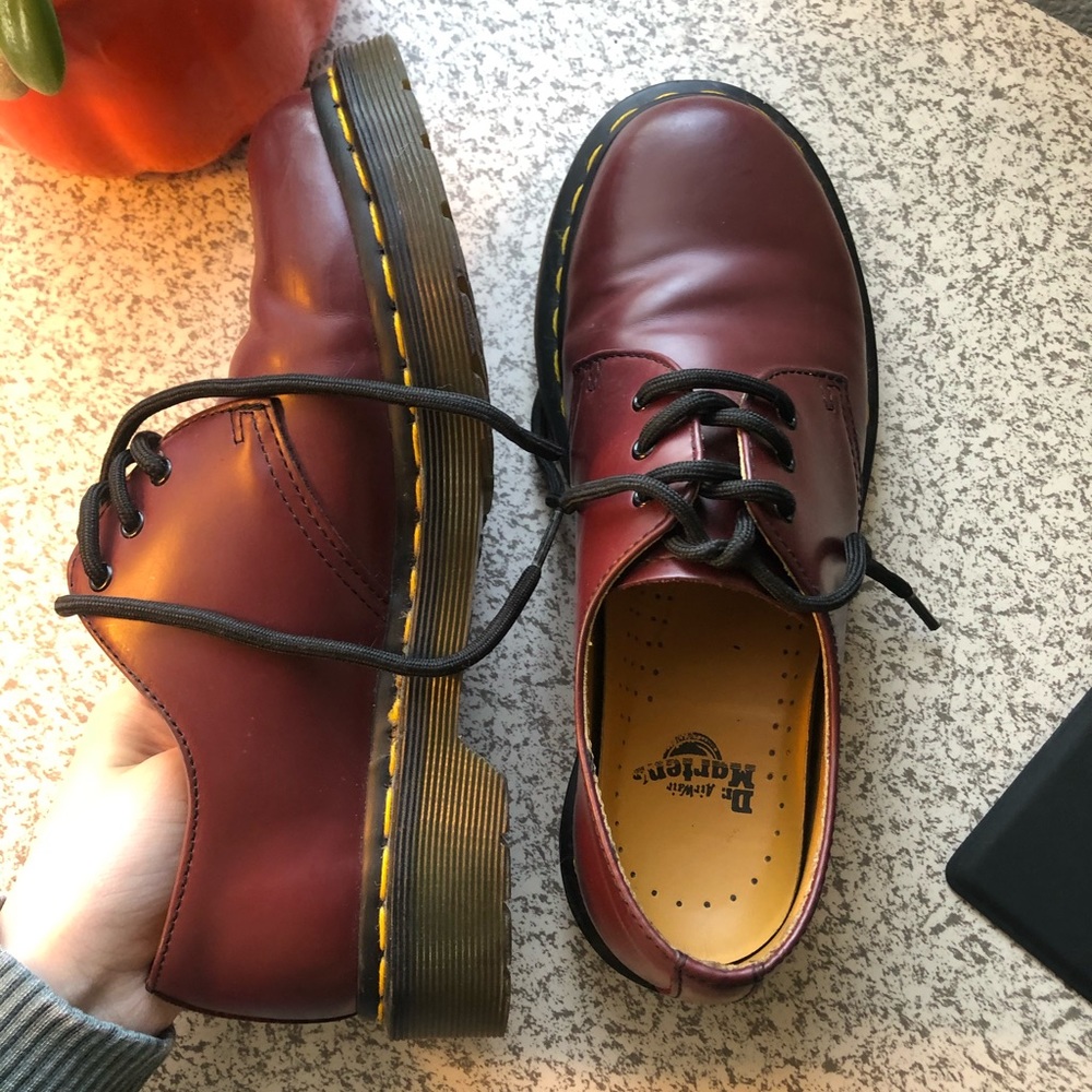 Red dr martens